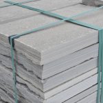 Tråkkheller 40x60 cm saget langside 4-6 cm  Lys Oppdal